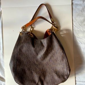 Michael Kors Hobo